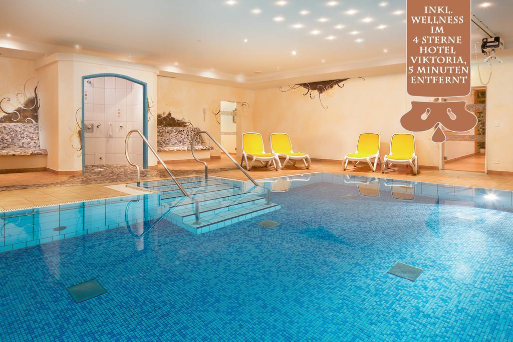 Viktoria Apartments: Family-Friendly with 4-Star Hotel Access Oberstdorf Exterior photo